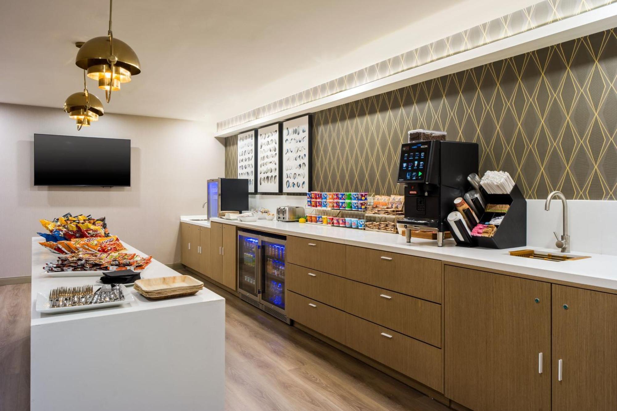 Delta Hotels By Marriott Ontario Airport Εξωτερικό φωτογραφία