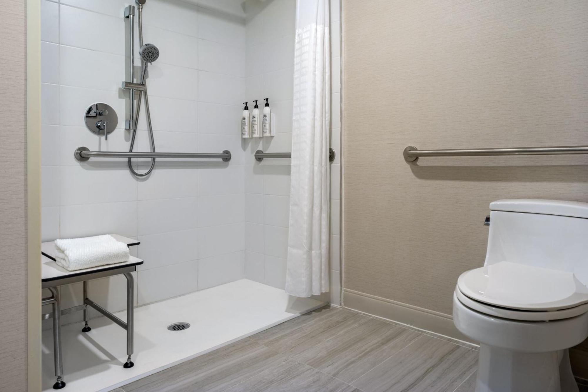 Delta Hotels By Marriott Ontario Airport Εξωτερικό φωτογραφία