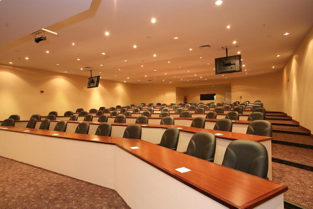 Delta Hotels By Marriott Ontario Airport Επιχειρήσεις φωτογραφία