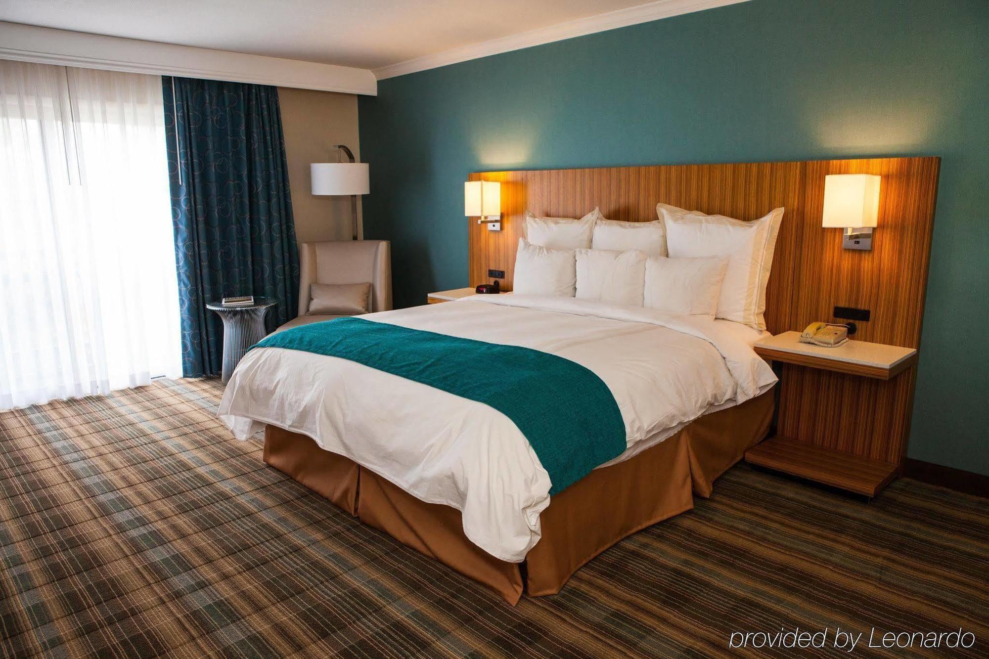 Delta Hotels By Marriott Ontario Airport Δωμάτιο φωτογραφία