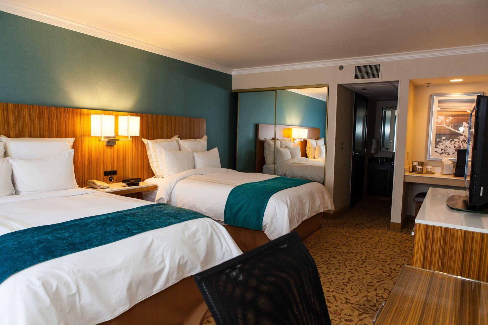 Delta Hotels By Marriott Ontario Airport Εξωτερικό φωτογραφία